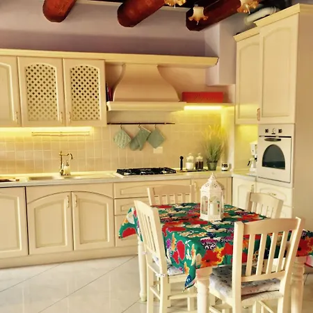 La Maison Bed & Breakfast